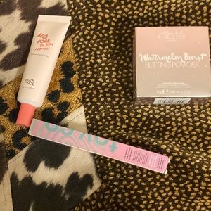 4 make up items, total of 5 products